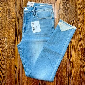 NWT FRAME LE HIGH SKINNY